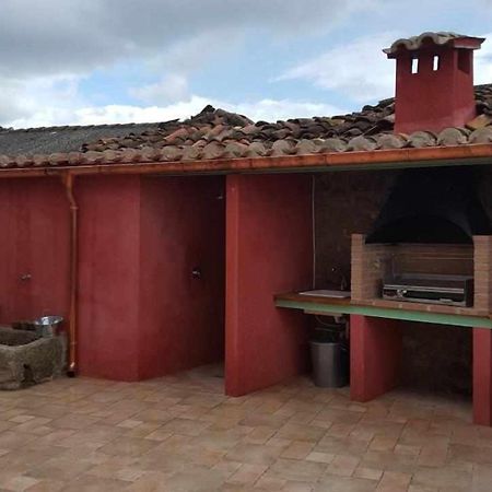Casa Rural Rojo Del Tietar La Iglesuela エクステリア 写真