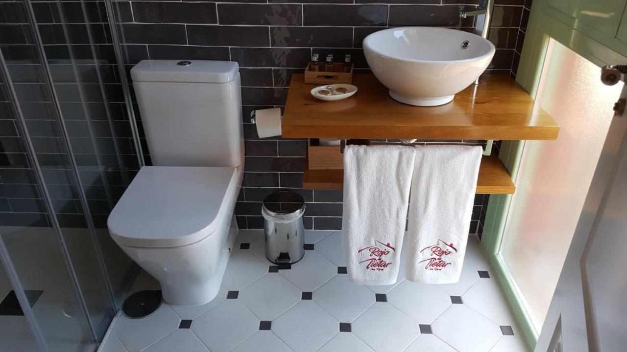 Casa Rural Rojo Del Tietar La Iglesuela エクステリア 写真