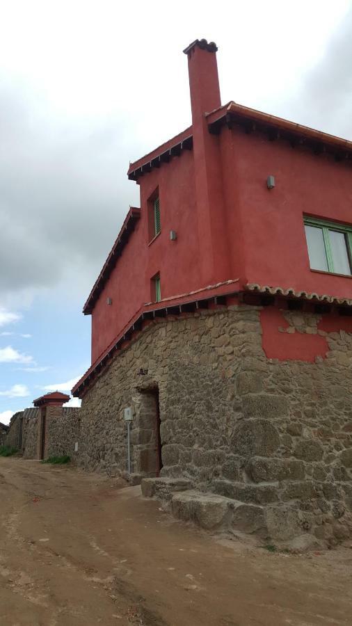Casa Rural Rojo Del Tietar La Iglesuela エクステリア 写真